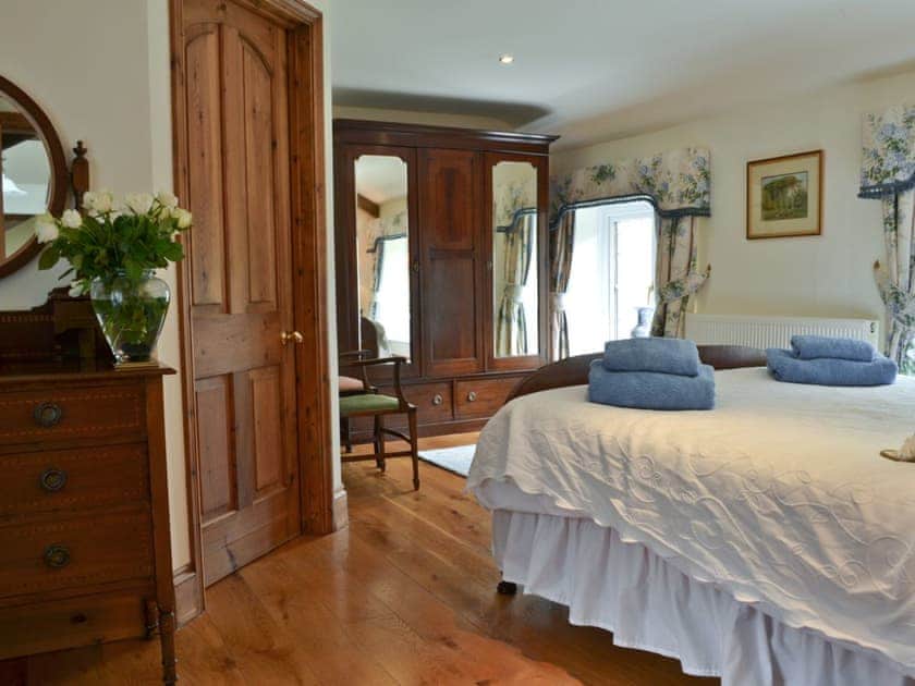 Double bedroom | Webbery Manor Estate - Groom’s Cottage, Webbery, nr. Bideford