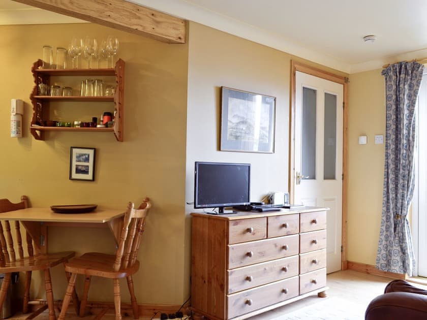 Open plan living/dining room/kitchen | Waterside Lodge, Port Appin