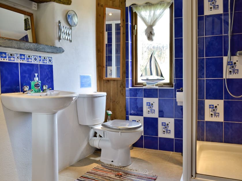 Shower room | The Garden Barn, Ugborough, Ivybridge