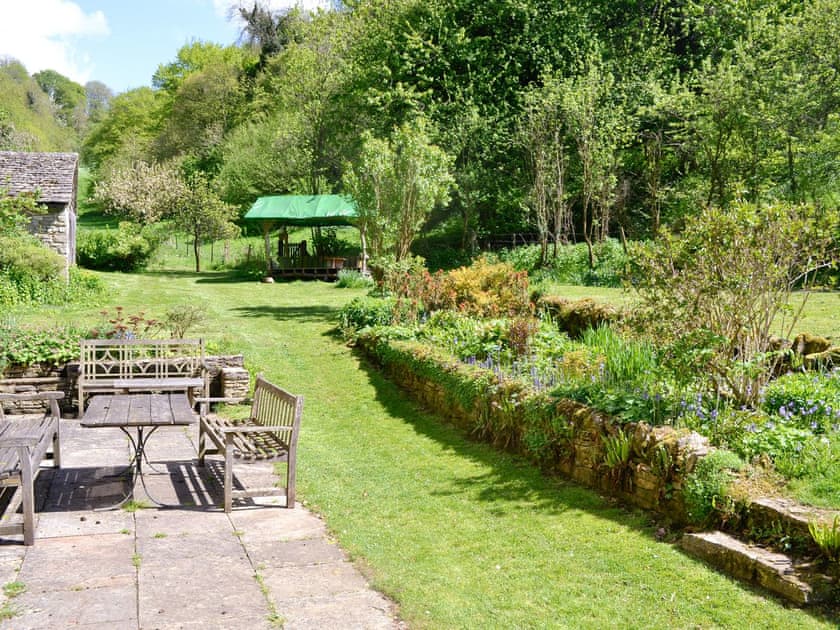 Driftcombe Farmhouse, Bisley