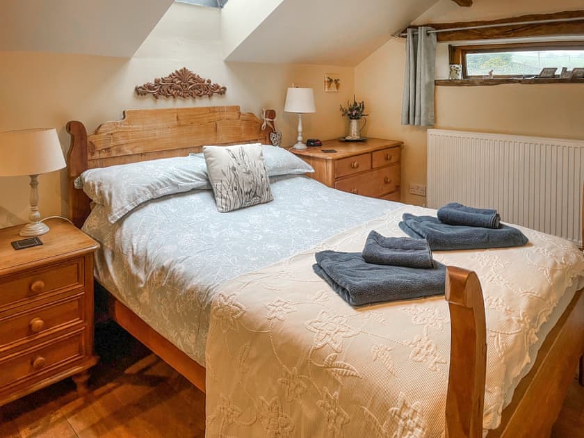 Double bedroom | Marl House Farm - Marl Farm , High Peak