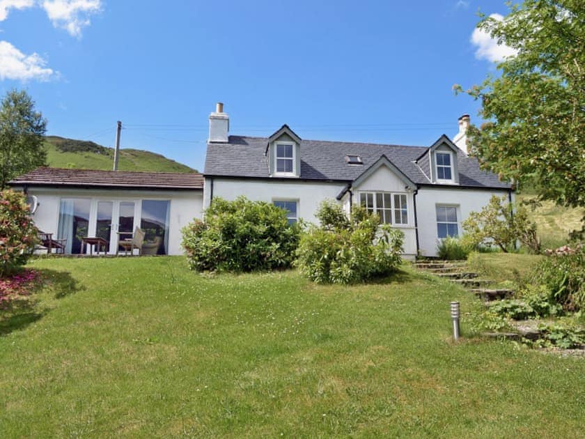 Exterior | Ashburn Cottage, Allt Na Subh, By Dornie