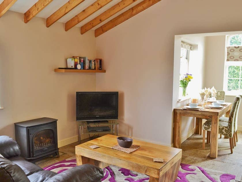 Open plan living/dining room/kitchen | Newbiggin Gardens - Magpie Cottage, Filey