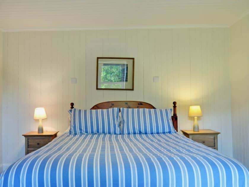 Double bedroom | Ashburn Cottage, Allt Na Subh, By Dornie