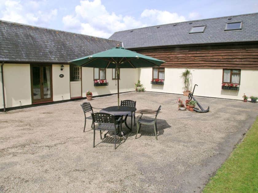 Exterior | Yeo Farm Cottages - The Old Stables, Waterrow, Wiveliscombe, Taunton