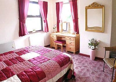Coombe End Cottage, Carn Brea, Redruth