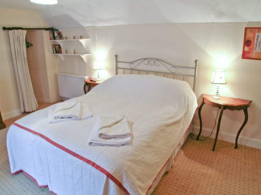 Double bedroom | Kings House, Beaumaris, Anglesey