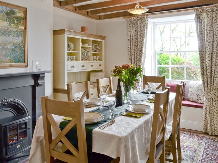 Charming dining area | Cherry Tree Cottage, Bellerby, Wensleydale