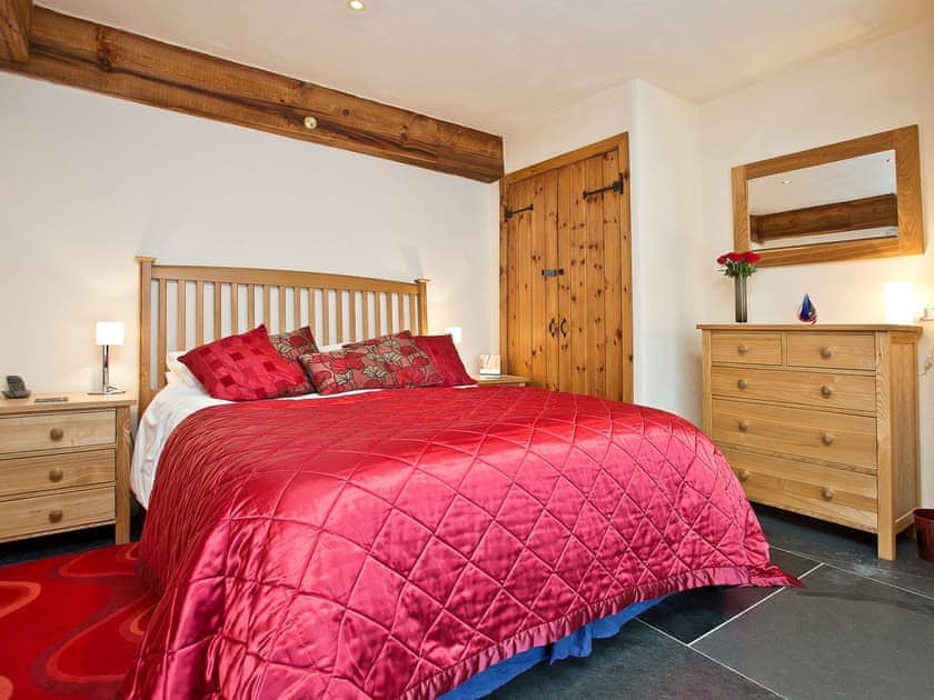 Double bedroom | The Linhay, St Issey, Wadebridge