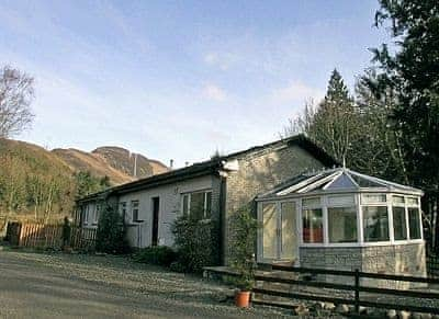 Lomond Cottages Lomond View Cottage Ref 23974 In Balmaha Loch