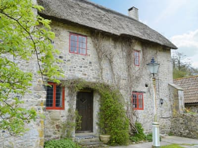 Stepps Cottage In Axmouth Seaton Devon Blue Chip Holidays