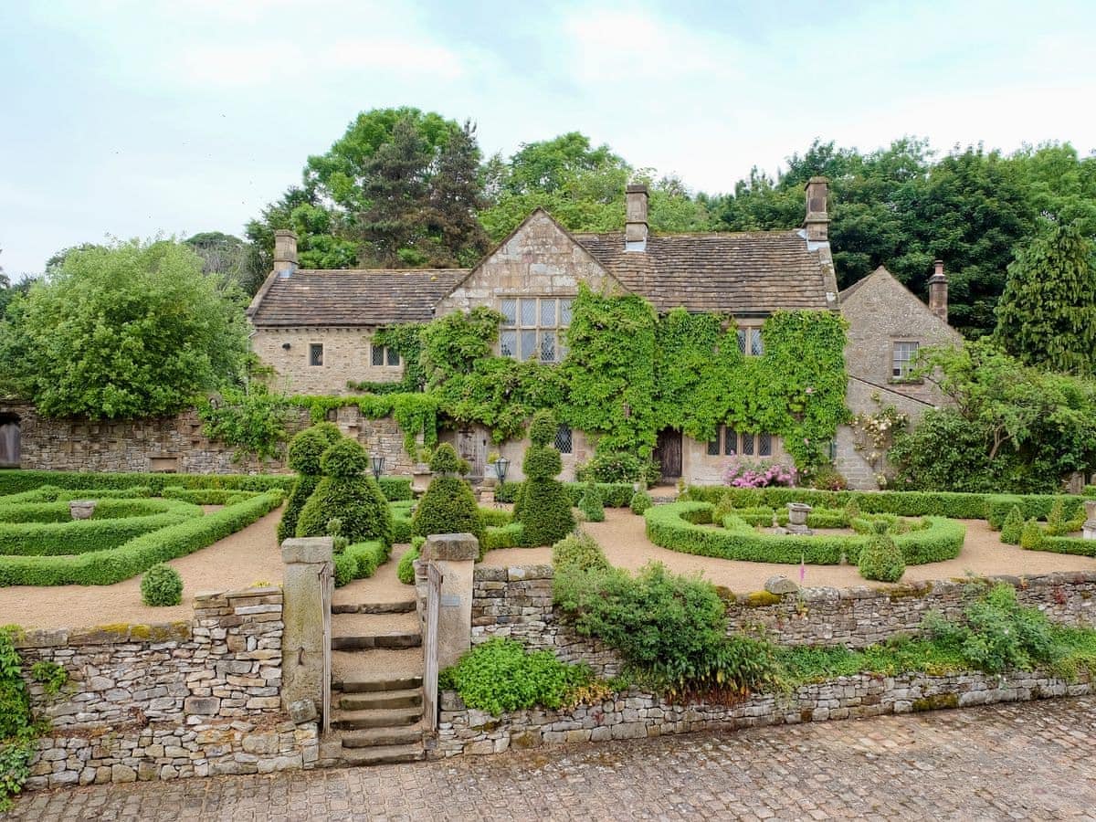 Cottages In Derbyshire With Hot Tubs