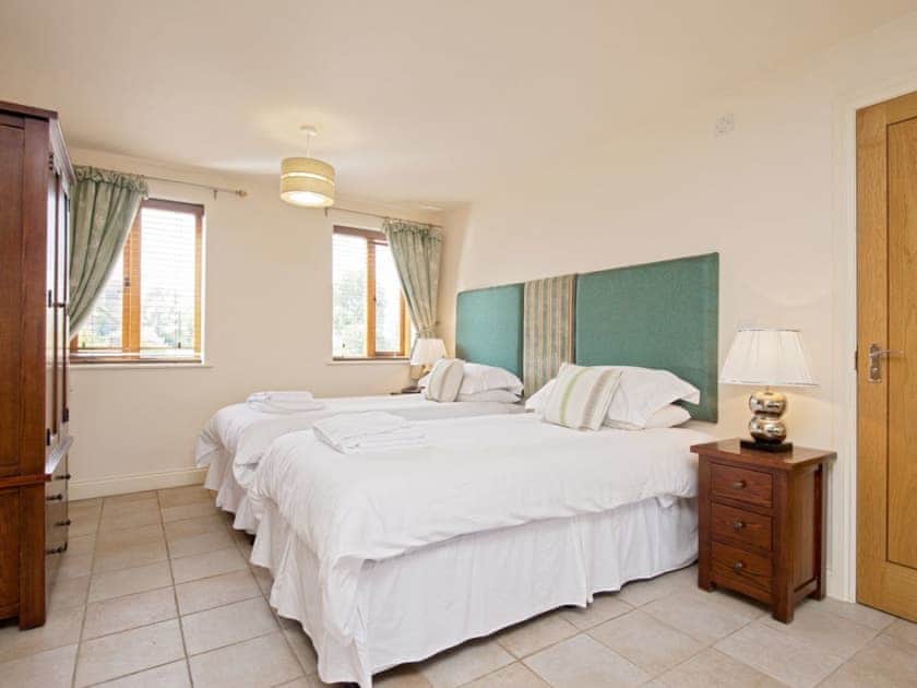 Bedroom | Dinney Farm - Kingfisher Cottage, Bridgnorth