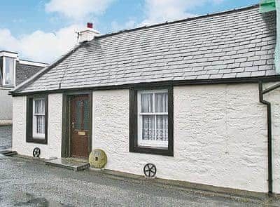 Bruce Cottage Ref 24145 In Whithorn Dumfries And Galloway