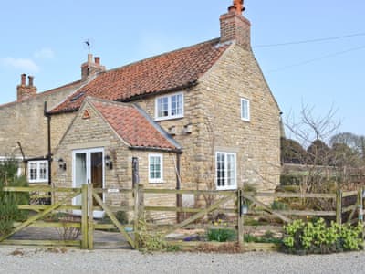 West End Farm Cottages Dragonfly Cottage Ref 24235 In Brompton