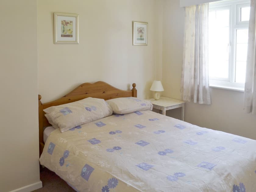 Restful double bedroom | Dene Corner, Chillington