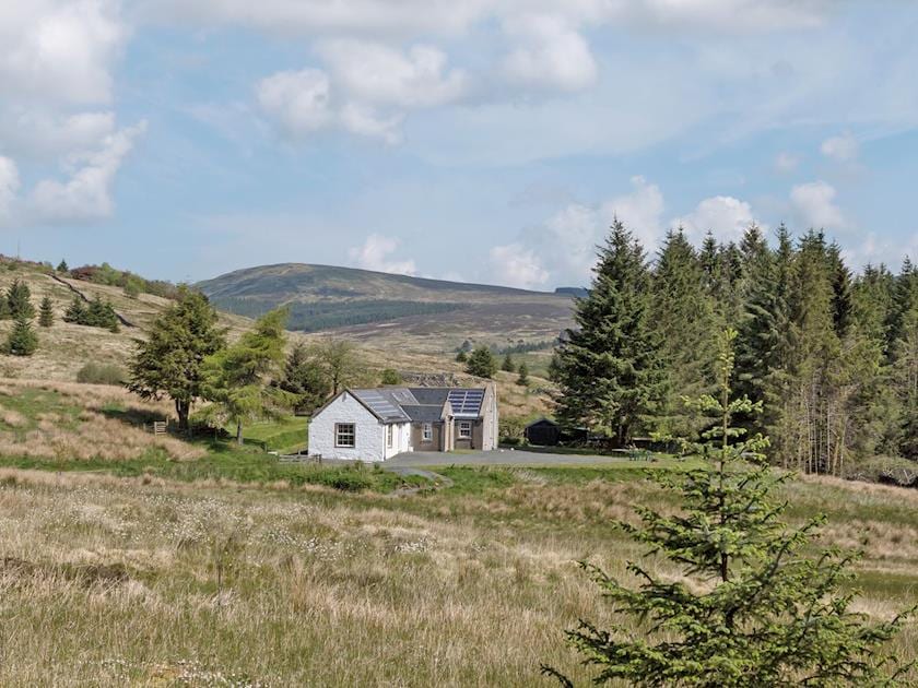 Standing alone in spectacular countryside | Craigenrae, Newton Stewart