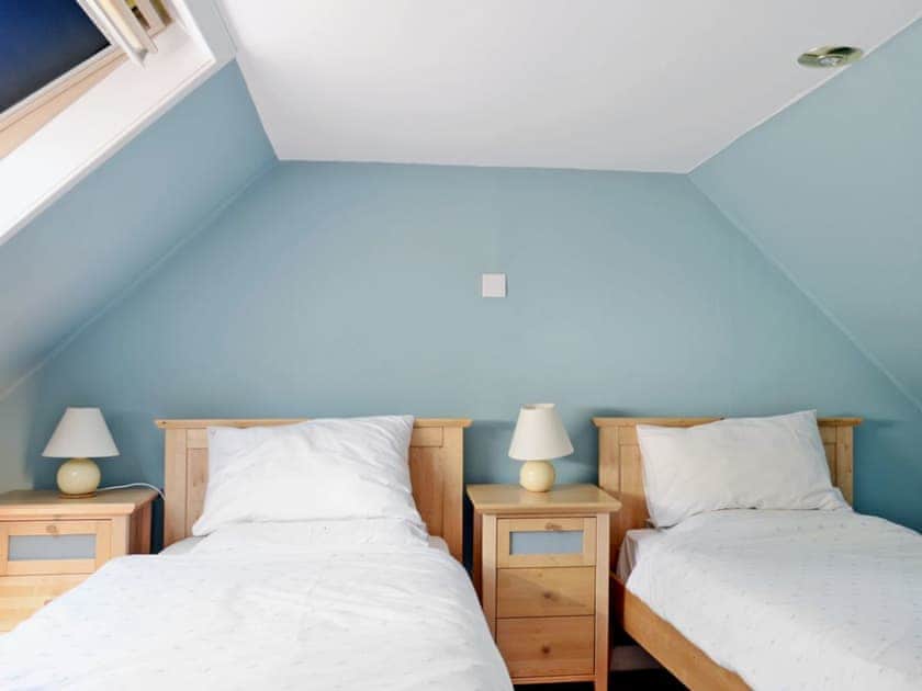 Twin bedroom | Ashburn Cottage, Allt Na Subh, By Dornie