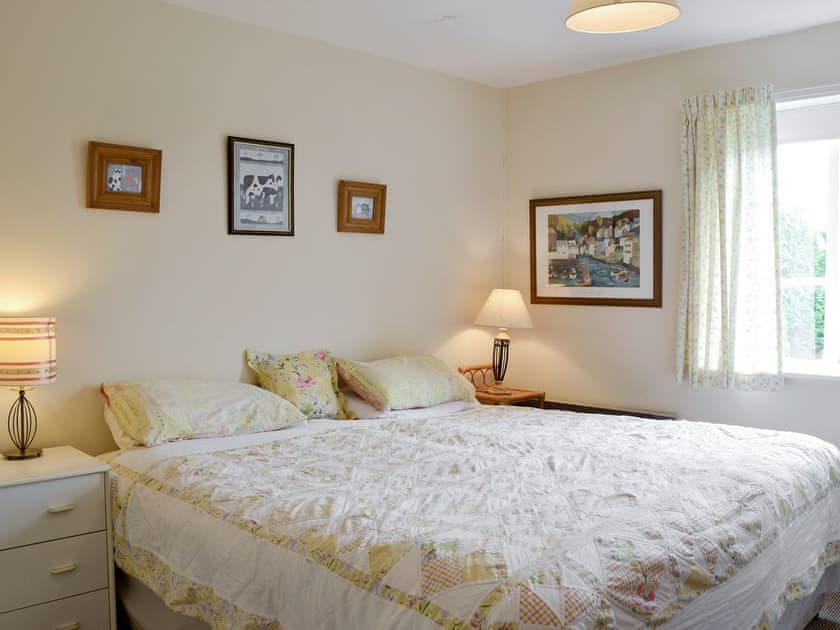 Comfortable double bedroom | The Old Granary, Newent, Forest of Dean