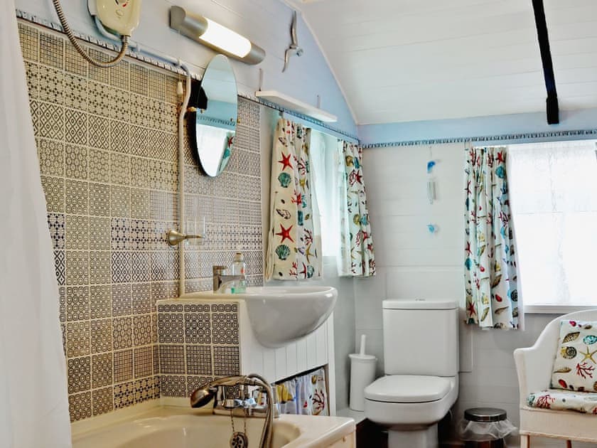 Bathroom | Kilcummer Stables, Tintagel