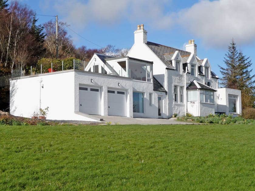Exterior | South Bay Cottage, Saasaig, Teangue, Isle of Skye