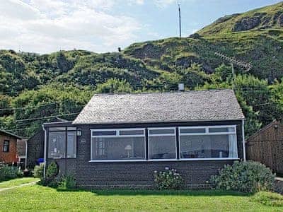 Braemar, Lendalfoot, Girvan