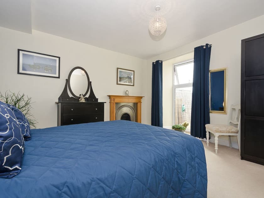 Double bedroom | Harbour Cottage, Port William