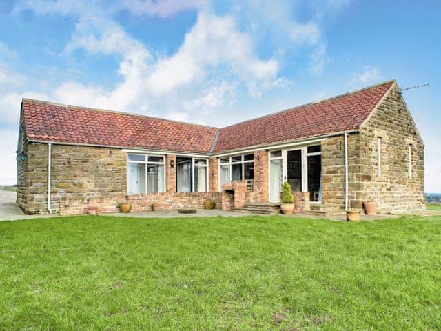 Blue Mountain Barn Ref Isx In Scalby Scarborough Yorkshire