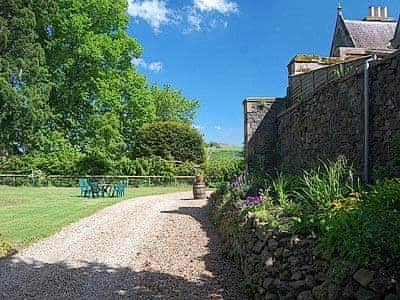 Exterior | Lochside Stable House, Yetholm, nr. Kelso