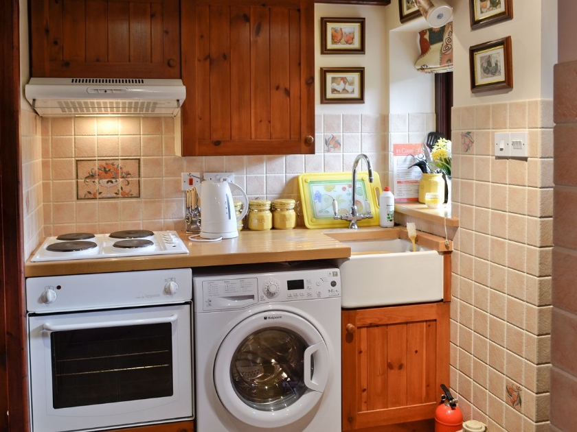 Kitchen | Hafoty Boeth Cottage, Bryn Saith Marchog, nr. Ruthin