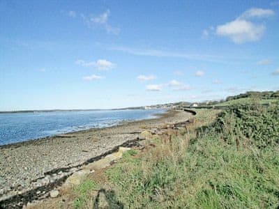 Is-Helen Cottage, Caernarfon