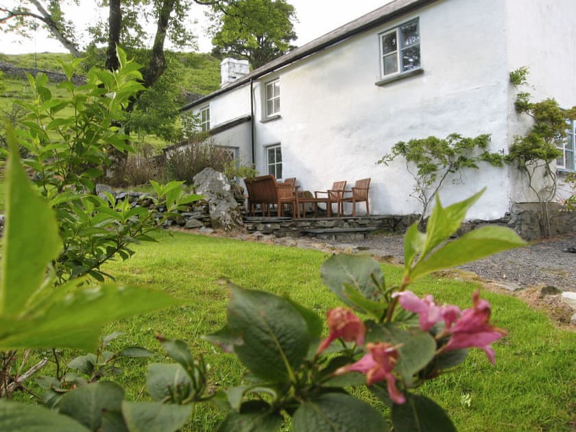 Exterior | Croesor Bach, Croesor, Penrhyndeudraeth