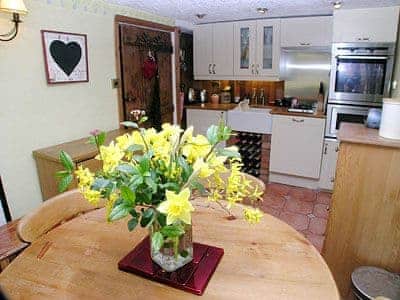 Rustic Cottage, Bowness-on-Windermere