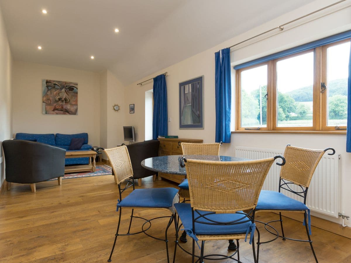 Netherley Hall Cottages - Parkers Lodge - Holiday lodge in Central England - Image 4