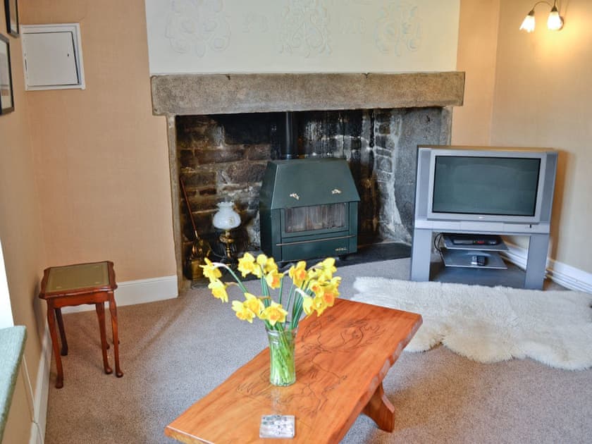 Living room | Twelve Oaks Holiday Cottages - Twelve Oaks Farmhouse, Teigngrace, nr. Newton Abbot