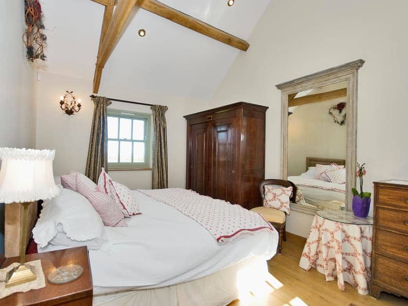 Tastefully furnished bedroom | Old Reading Room, Thimbleby, near Osmotherley
