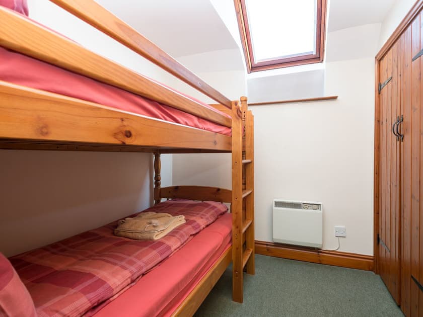Bunk bedroom | Mallards, Thornham