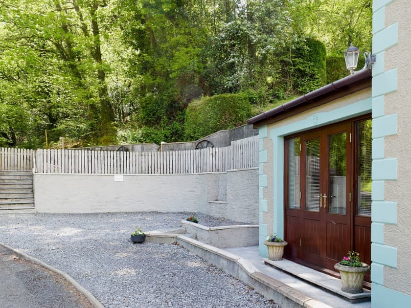 Gravelled garden  | Yr Efail Argoed, Llanddowror, near Laugharne
