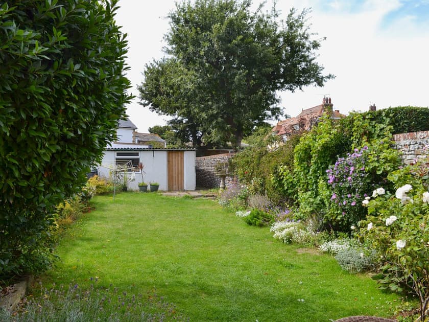 Garden and grounds | Ron’s House, Broadstairs