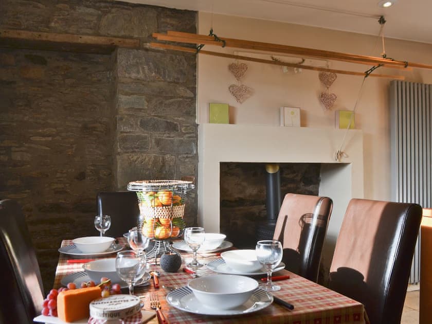 Double bedroom | Garden Cottage, Aberfeldy, nr. Edinburgh