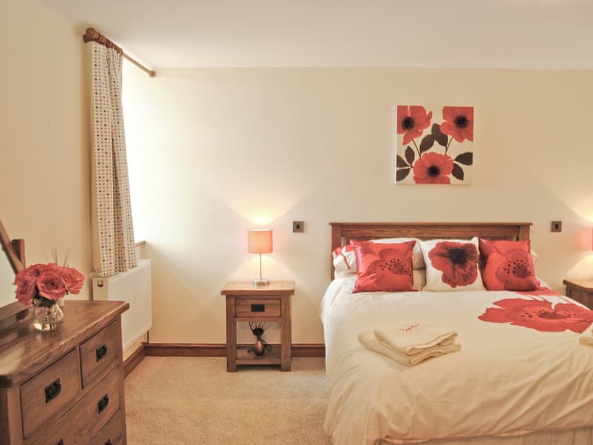 Double bedroom |  Beudy Hen and Ysgubor - Ysgubor, Harlech