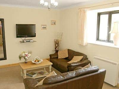 Living room | Pencrennow Farm Cottages - Swallow Cottage, Perranporth