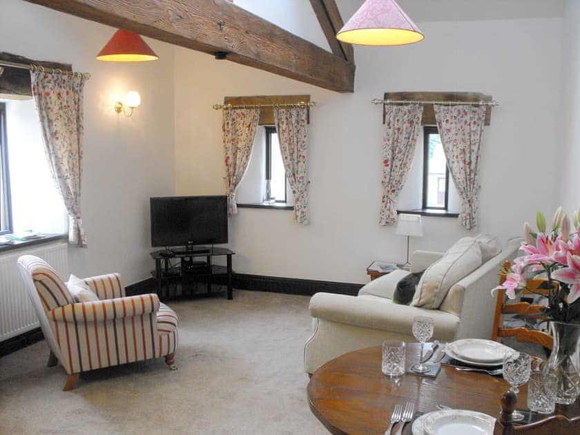 Charming open plan living space | Sandhams - Stonelands Farmyard Cottages, Litton near Kettlewell