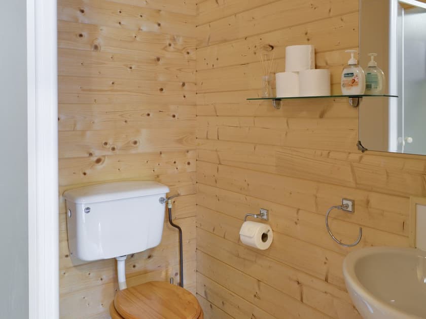 Bathroom | Pear Tree Cabin, Seend, nr. Devizes