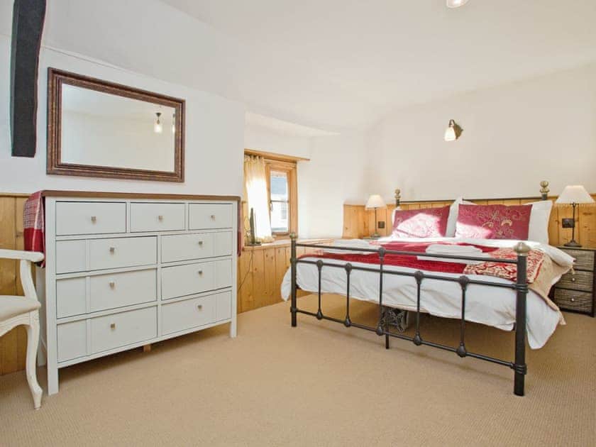 Double bedroom | The Boot, Dulverton