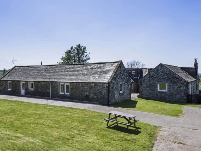 High Kirkland Holiday Cottages: The Byre