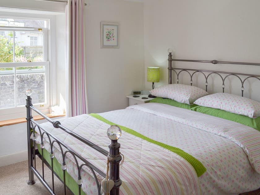 Cosy and romantic double bedroom | Lavender Cottage, Buckfastleigh