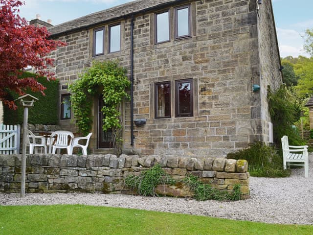 Woodside Cottages Woodside Cottage Ref Qcg In Rowsley Near
