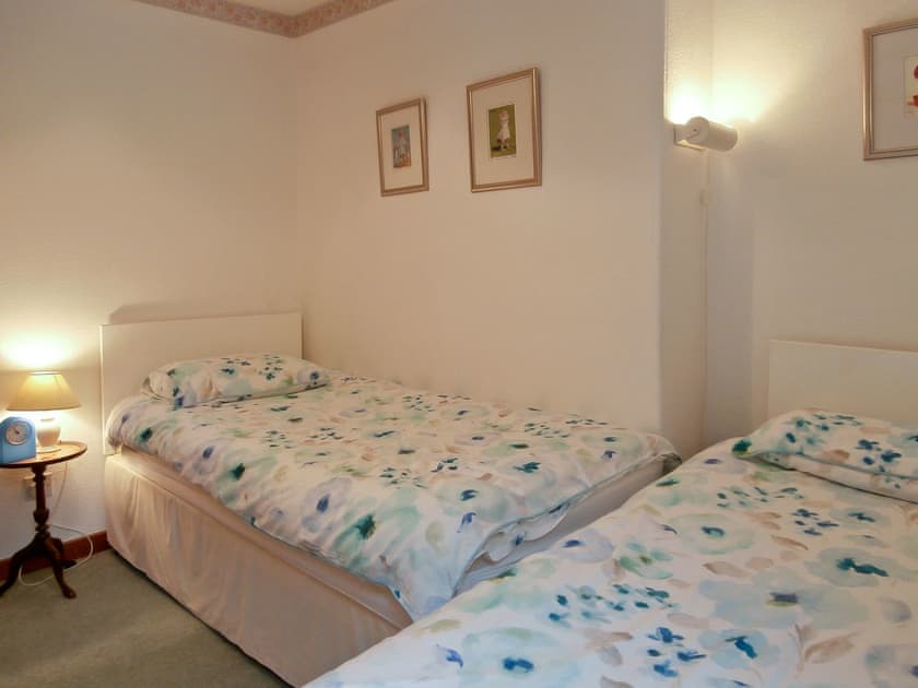 Twin bedroom | Terraced Cottage, Cairnbaan, by Lochgilphead