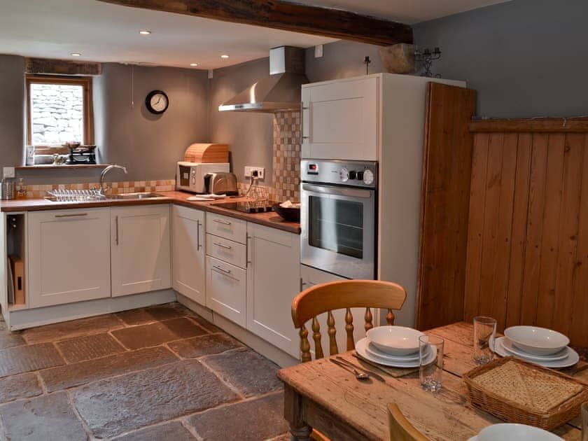 Kitchen and dining area | The Malt Shovel, Alton, near Matlock